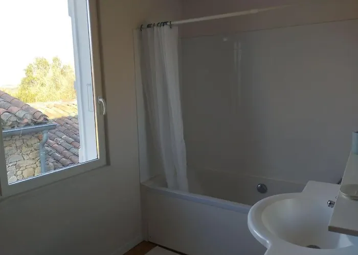 Ferienhaus Au Village Mourvilles-Hautes