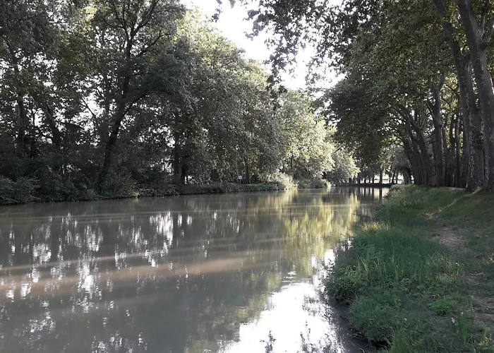 Au Village بيت للعطل